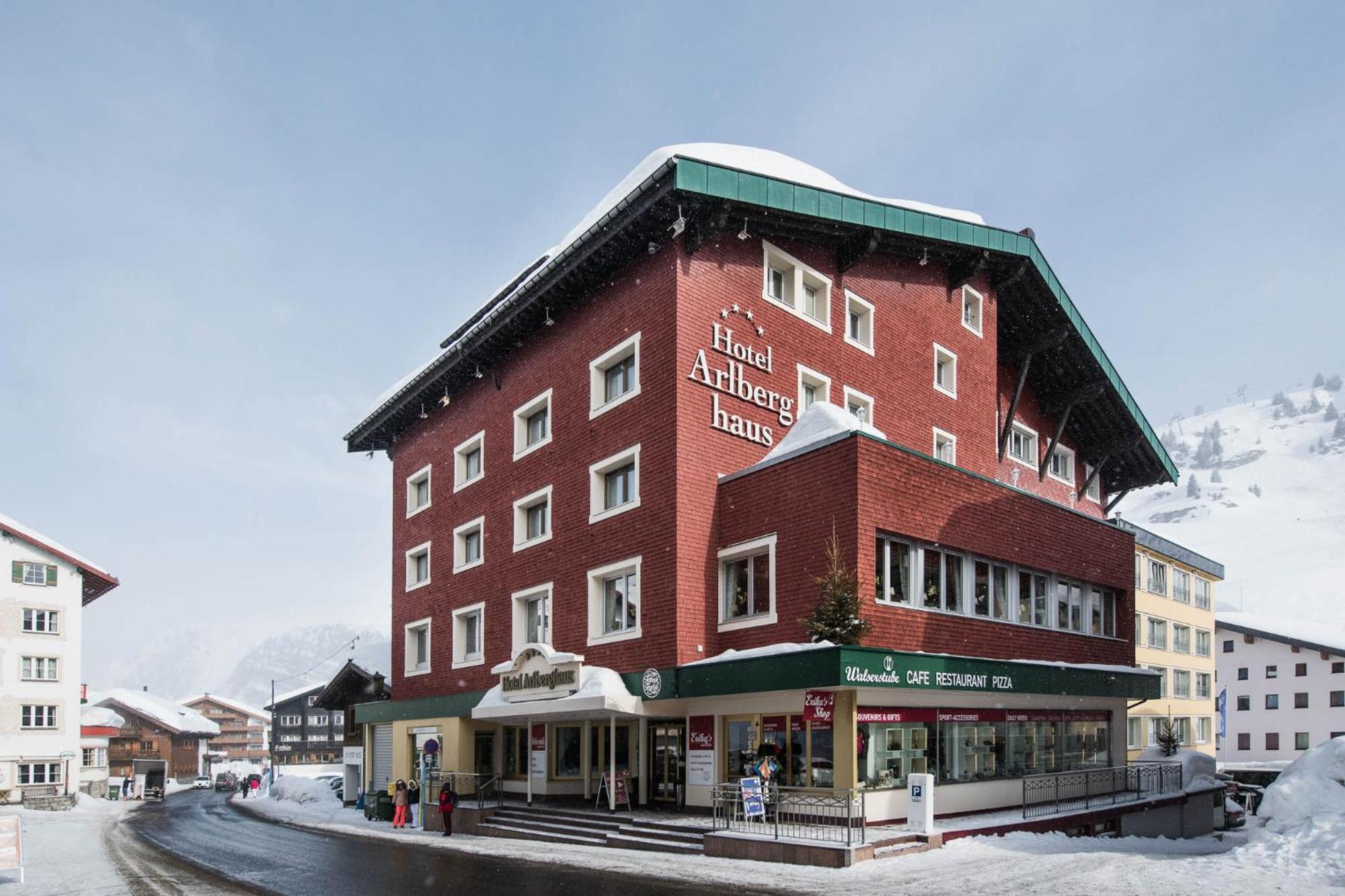 Arlberghaus Hotel Zürs Exterior foto