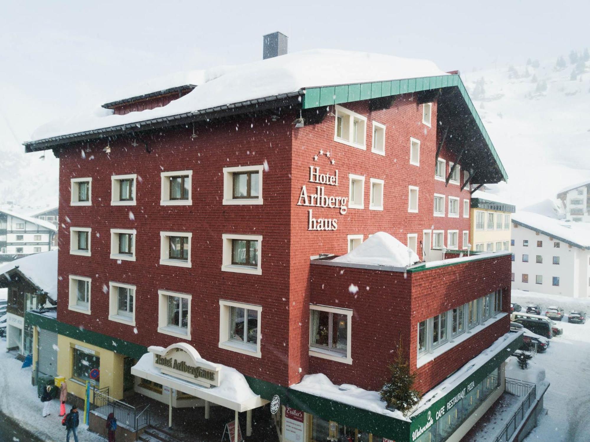 Arlberghaus Hotel Zürs Exterior foto